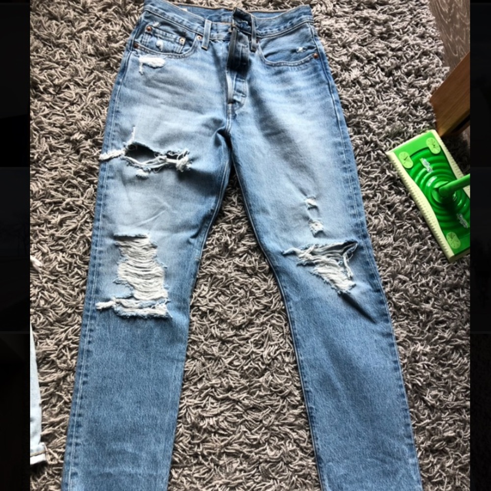 Levi jeans - Picture 2 of 3
